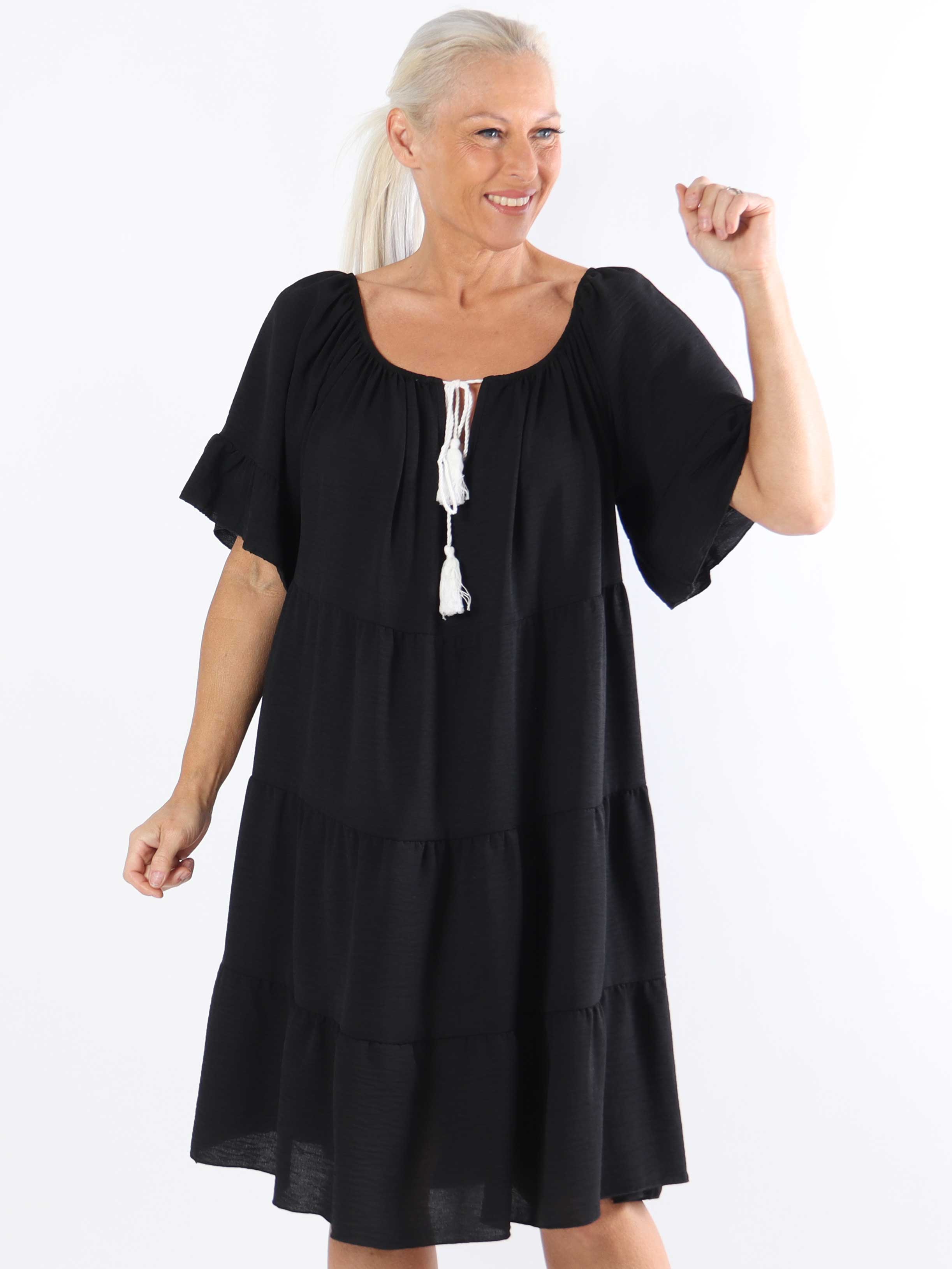 Murcia - Lagerlagd plus size-klänning i viskos med elastisk halsringning